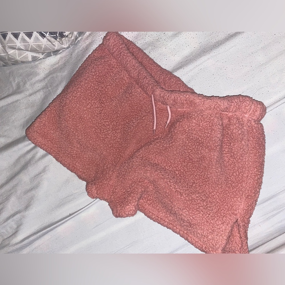 Fluffy shorts